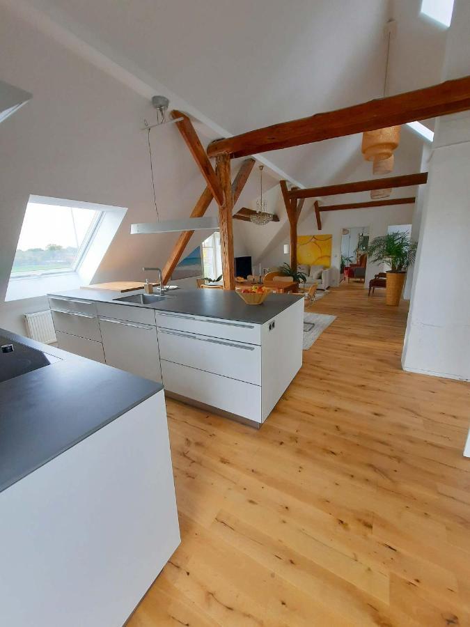 Luxurioeses Loft Mit Schoenem Blick Tremsbüttel Dış mekan fotoğraf