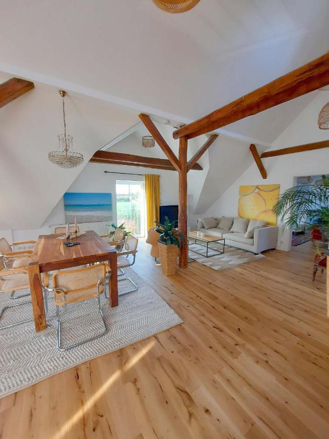 Luxurioeses Loft Mit Schoenem Blick Tremsbüttel Dış mekan fotoğraf